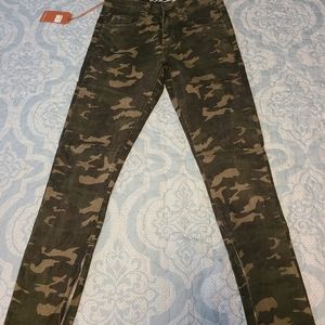 Camo Crispy Denim Jeans